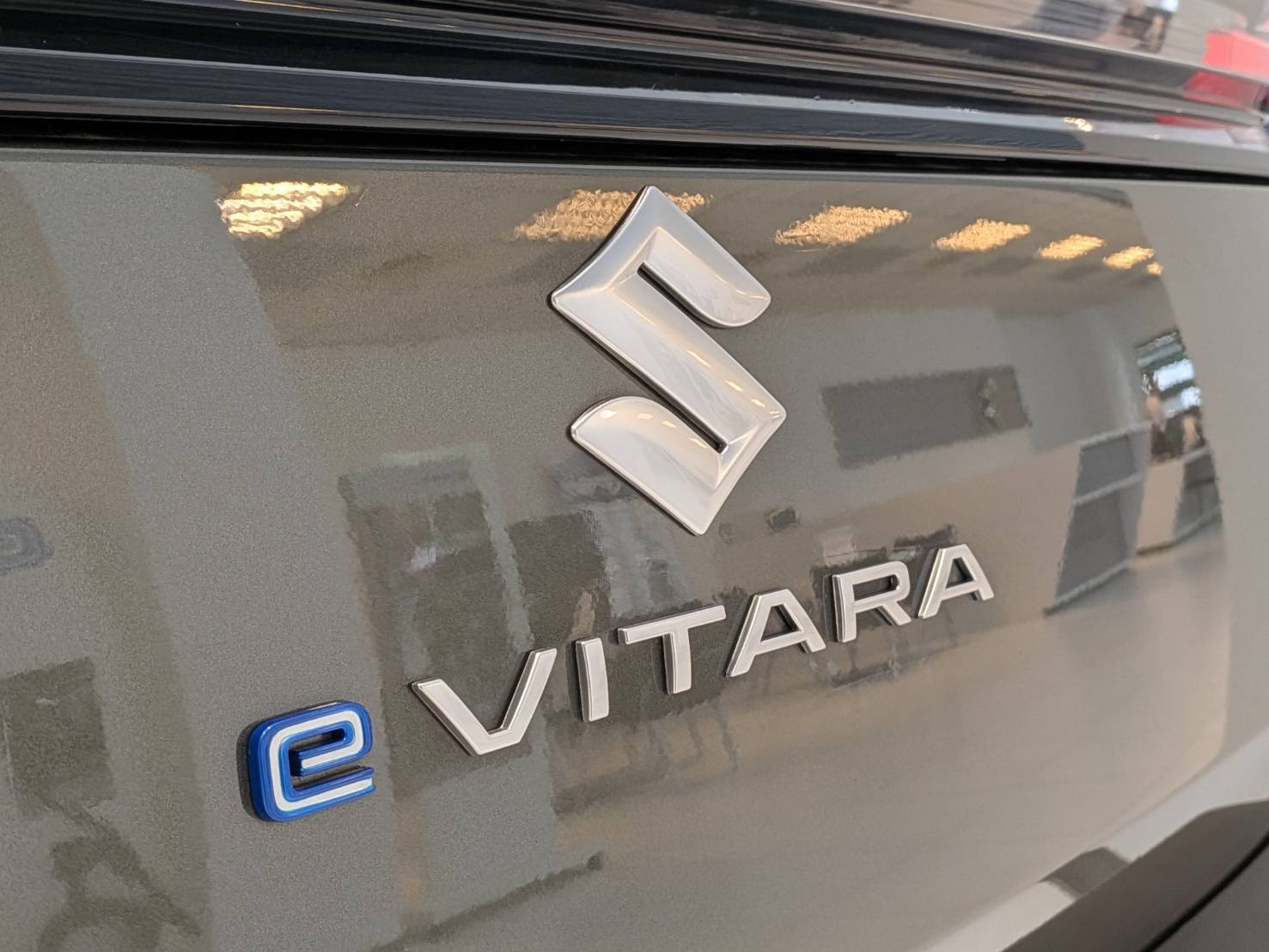 𝙚 能跨界 馭電而行